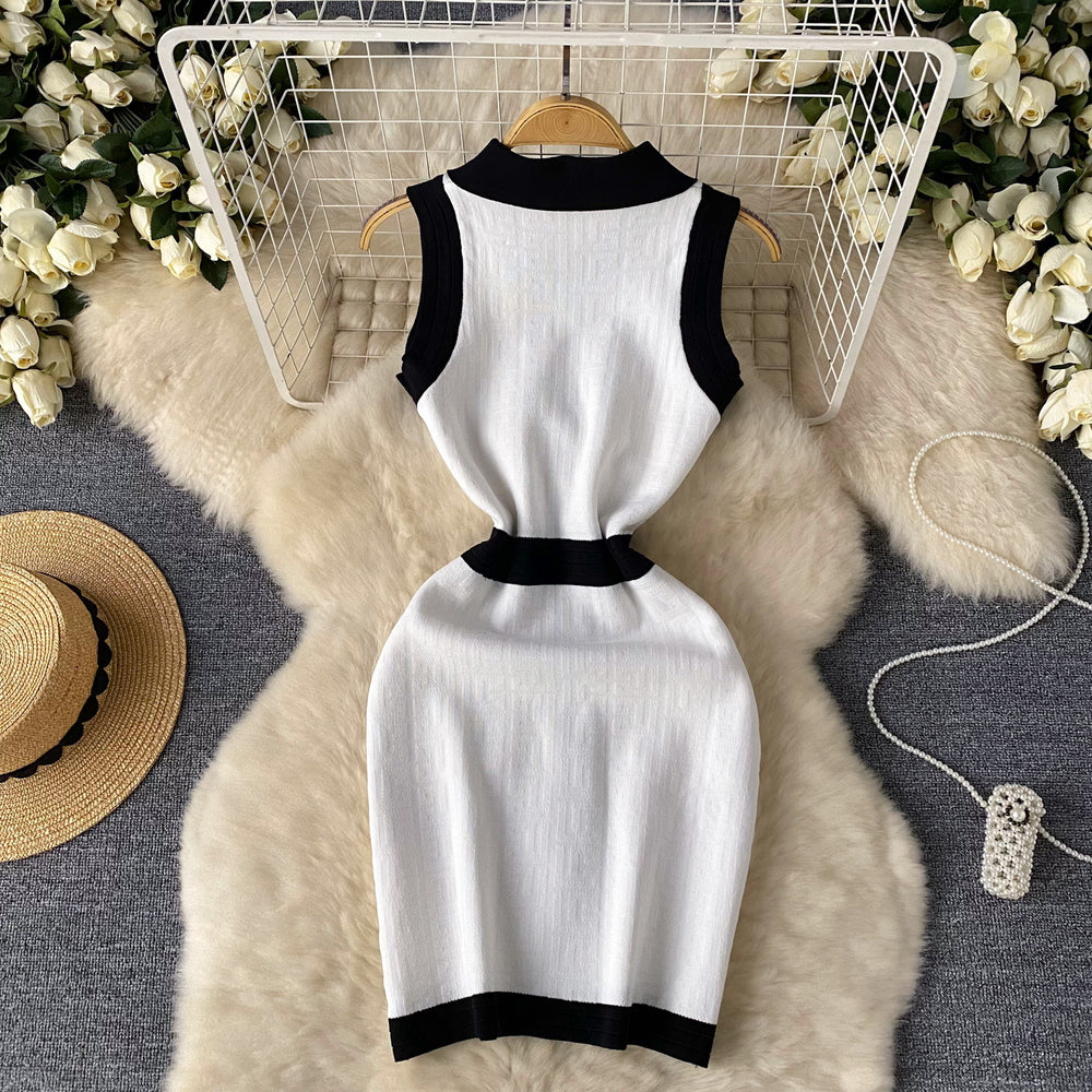 Luxury sleeveless color block knit dress - women's polo collar, single-breasted design, unique and chic