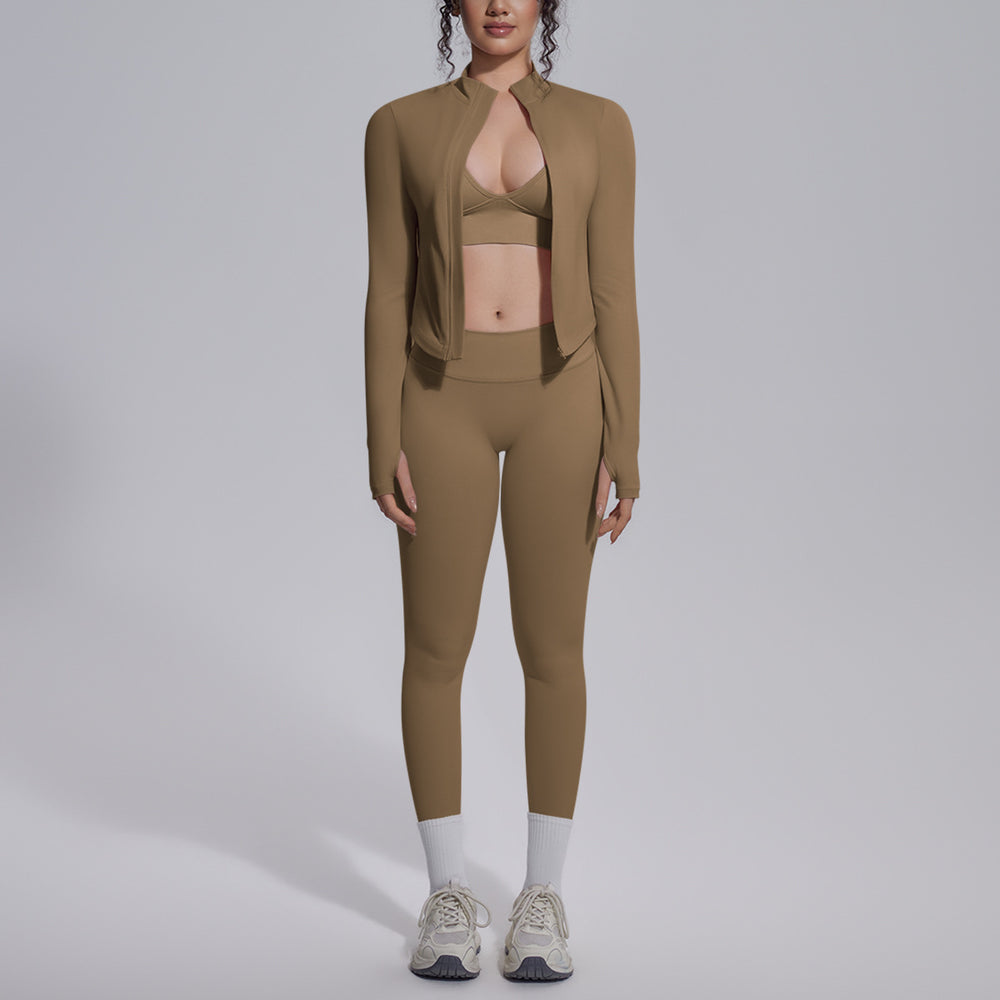 New seamless solid color high-stretch activewear set: includes a breathable, figure-hugging top, bottoms, and bra – perfect for running, fitness, and yoga