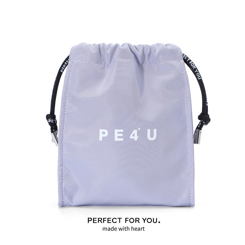 Foreign trade  nylon messenger bag Korean version of versatile high-end shoulder bag large capacity lightweight small bag canvas women