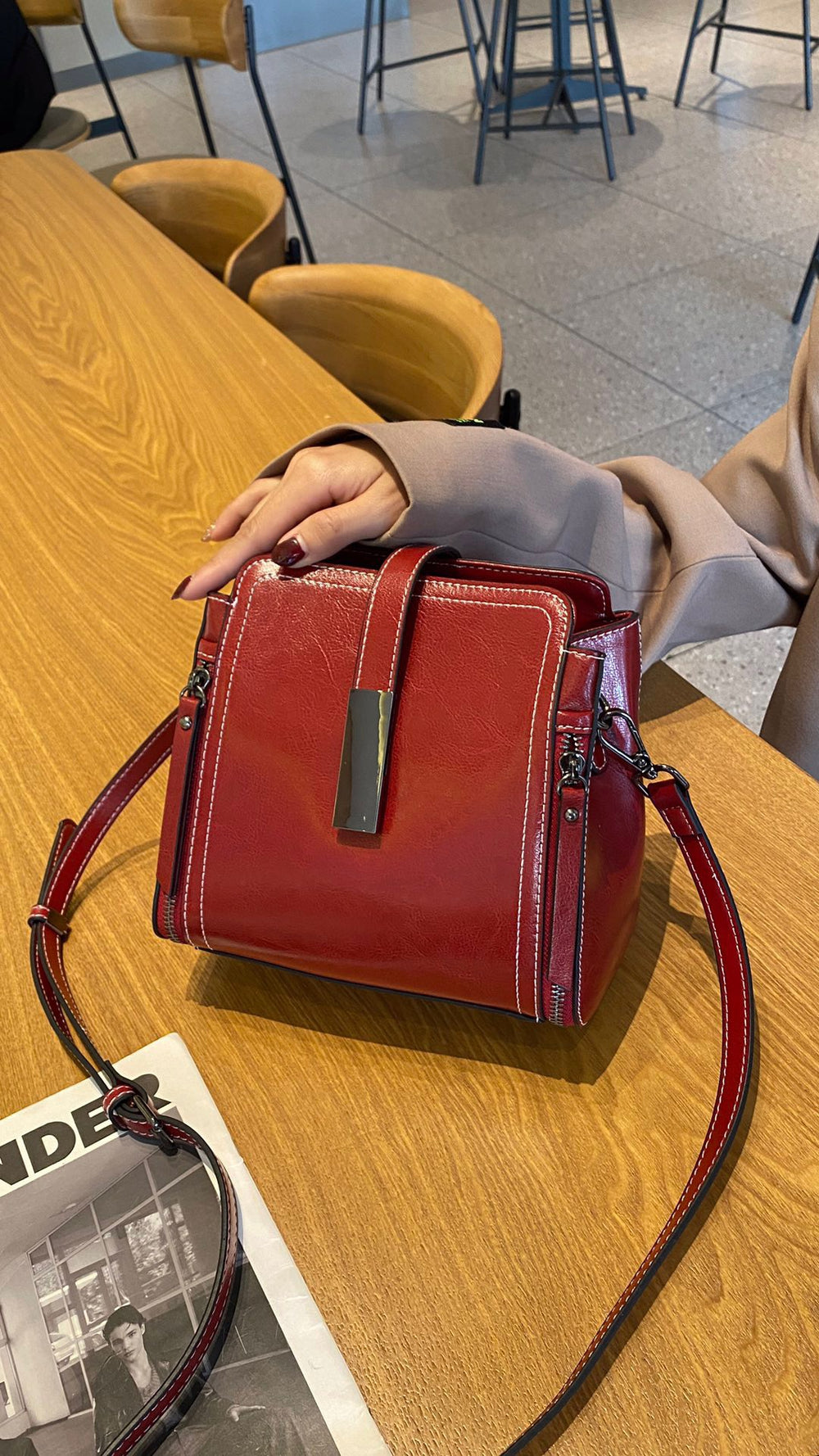 Fashion genuine leather women's bag crossbody bag women's 2025new arrivalretroeasiest for match shoulder bag classy sense work clothingsatchel bag