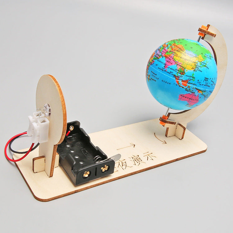 Science and technology small production day and night alternating model DIY primary and secondary school physics steam science experiment material package small invention