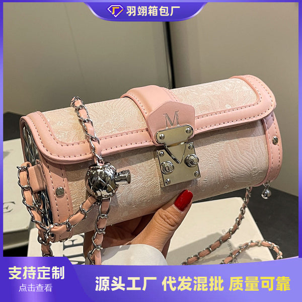高级感小众包包女夏天2024新款时尚链条斜挎包女士网红爆款圆筒包