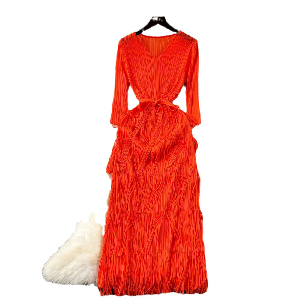 Classy sense of dress classyaccessible luxuryniche style tassel long skirt elegantv neck silm heavy industry pleated early spring dress