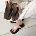 Manufacturer's new thick-soled wedge flip-flops for women, summer retro high-end outwear slippers, beach vacation flip-flops, wholesale