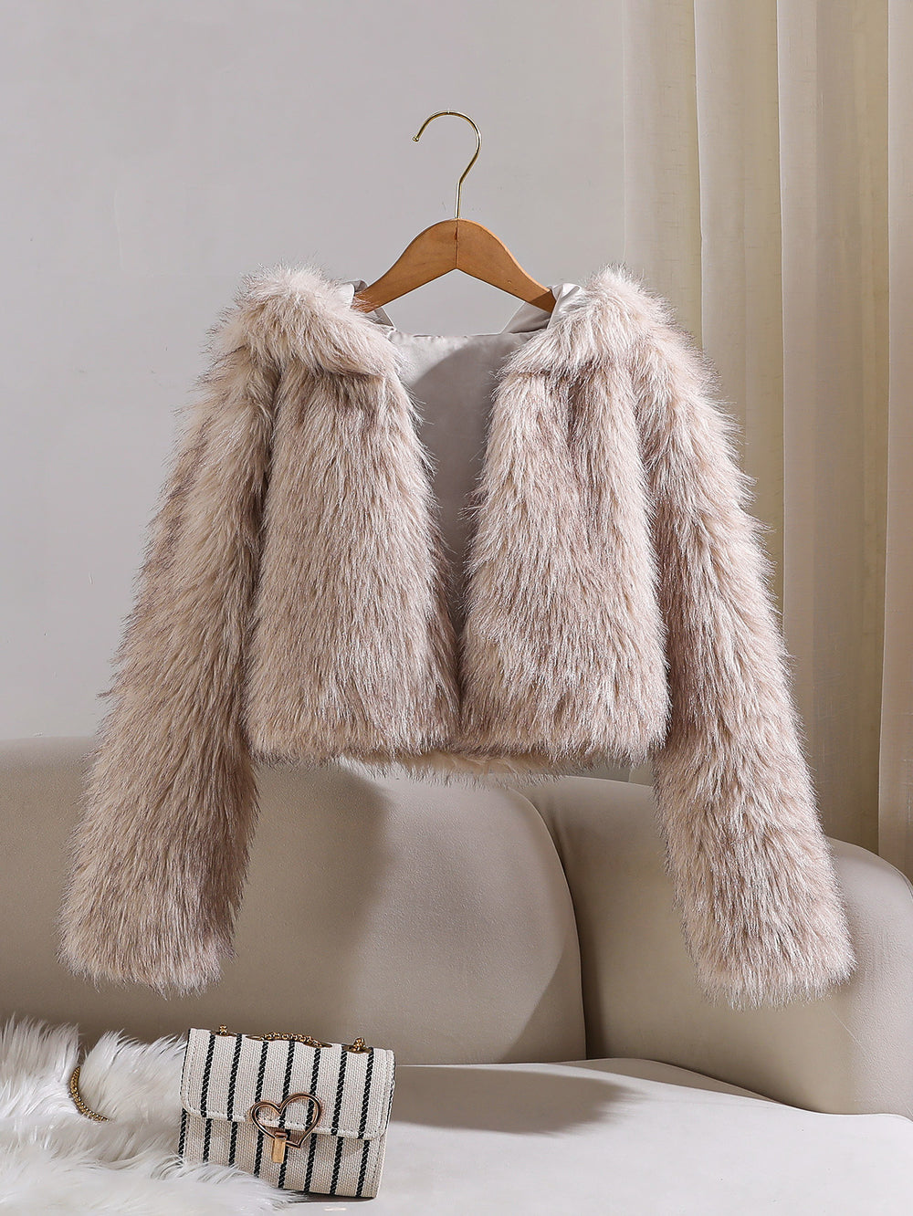 cross-border e-commerce hot seller: faux fur fashion warm hooded jacket