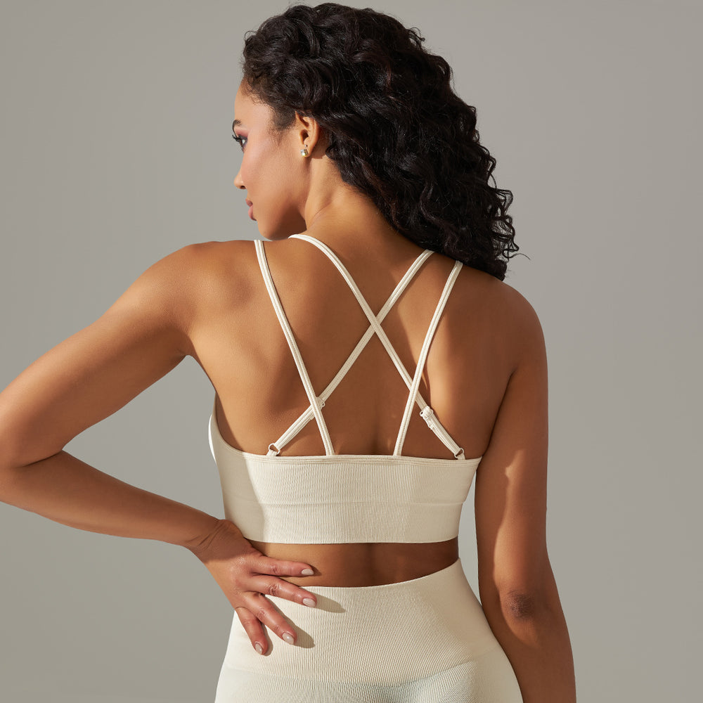 New seamless knit yoga set: high-waisted, butt-lifting leggings with a beautiful back design – perfect for peach-hued girls, running, and fitness