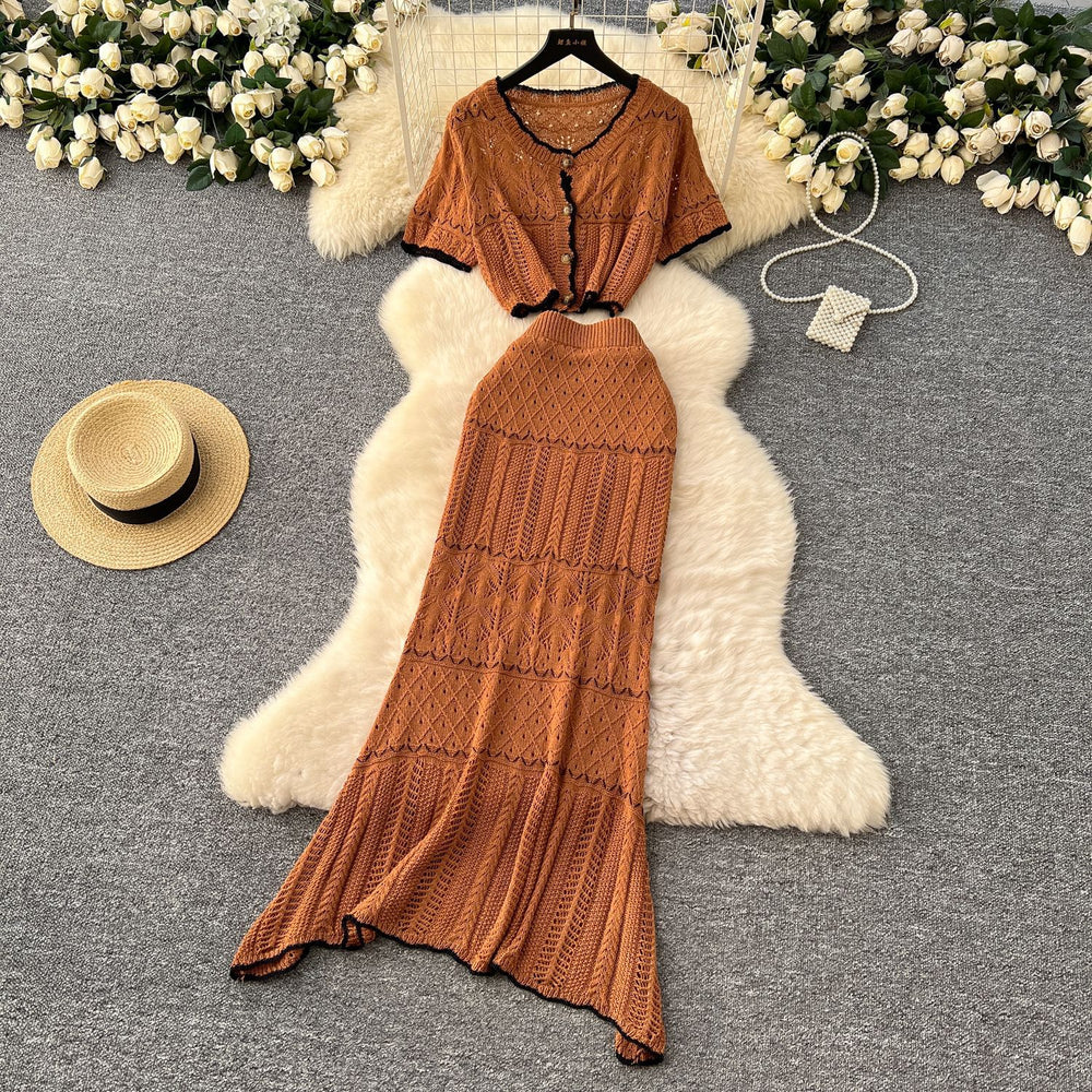 Korean style age-reducing set: women's gentle style hollow-out crochet round neck cropped knit top + high-waisted bodycon midi skirt