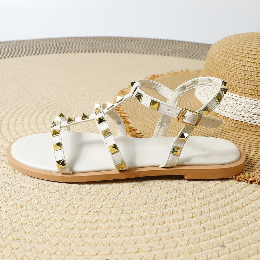Roman sandals women's fairy style 2026 summer new flat white studded open toe european and american internet celebrity ins trend