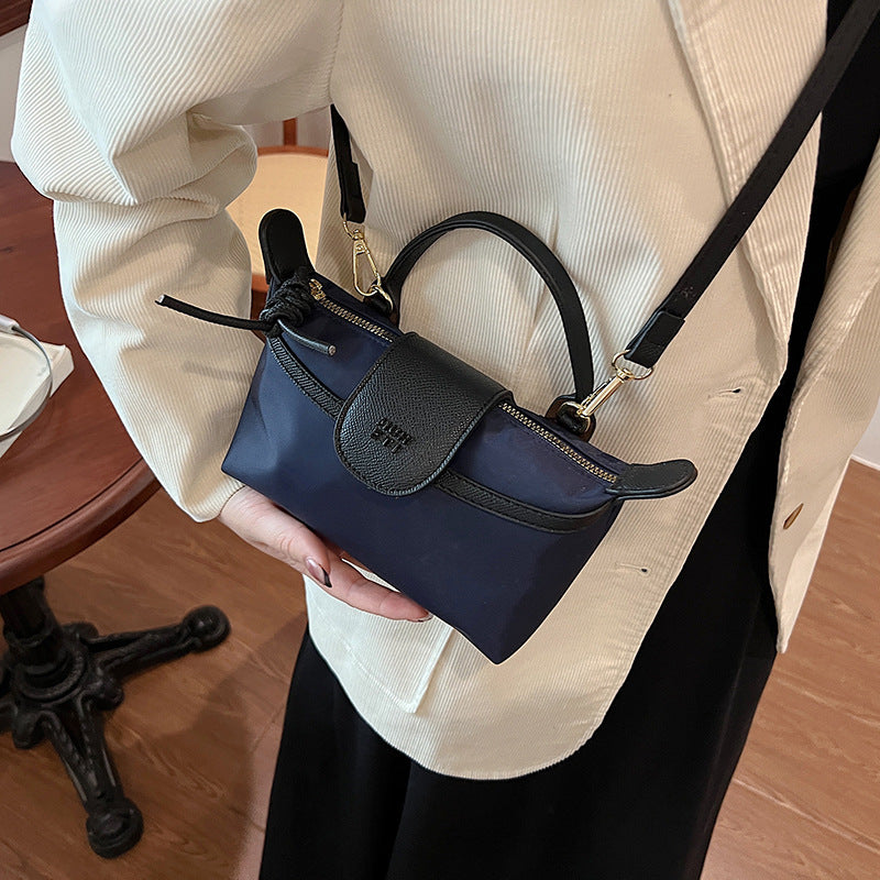 Fashion trend retro portable tote bag women's 2025 new casual versatile shoulder messenger bag
