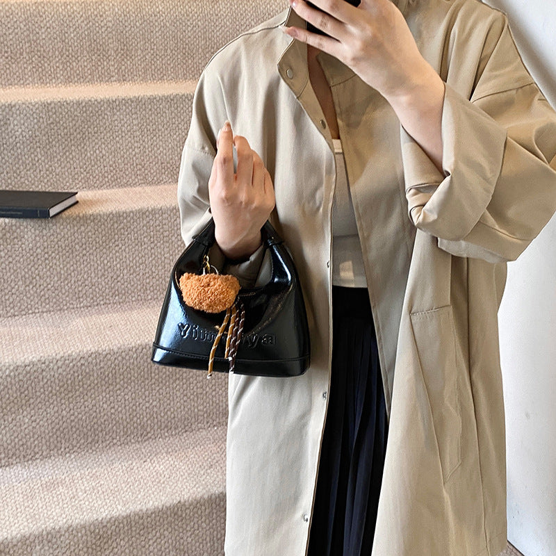 Casual fashion texture bag women's large capacity 2025 new simple niche design shoulder bag commuter dumpling bag