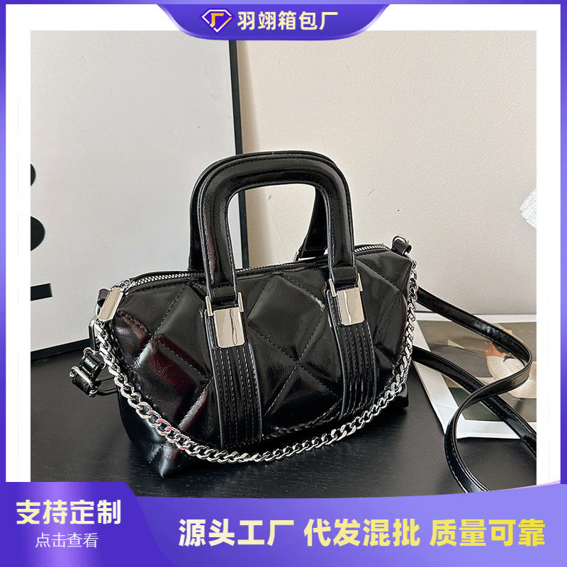 Cross-border casual retro diamond embroidered thread bag 2025 new pillow bag fashionable versatile handbag single shoulder messenger bag