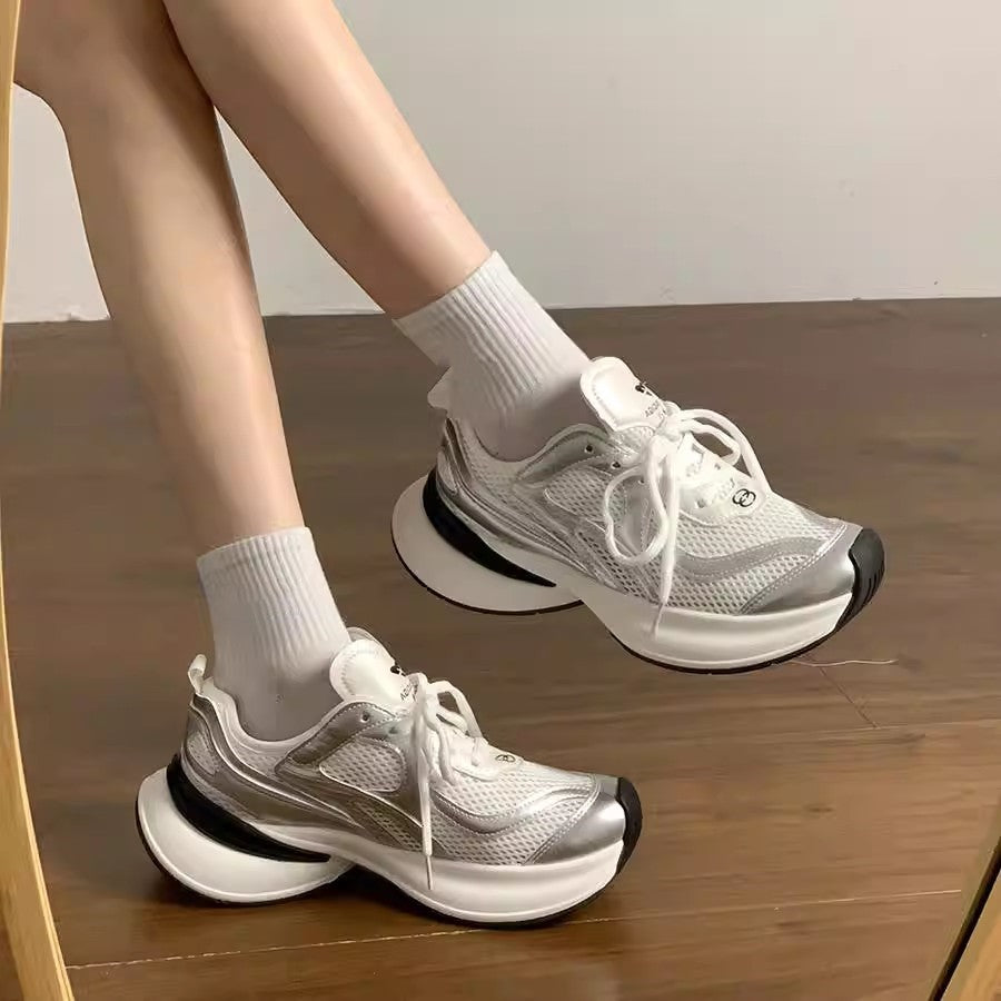 Spring chunky platform sneakers for women, 2026 new korean style, lightweight breathable mesh, fashionable casual running shoes