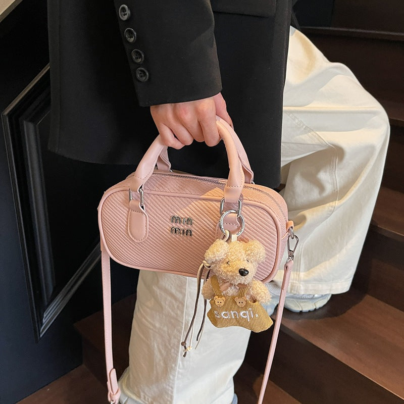 Cross-border versatile simple messenger bag women's summer 2025 new fashion Korean version of high-end portable commuter bag women