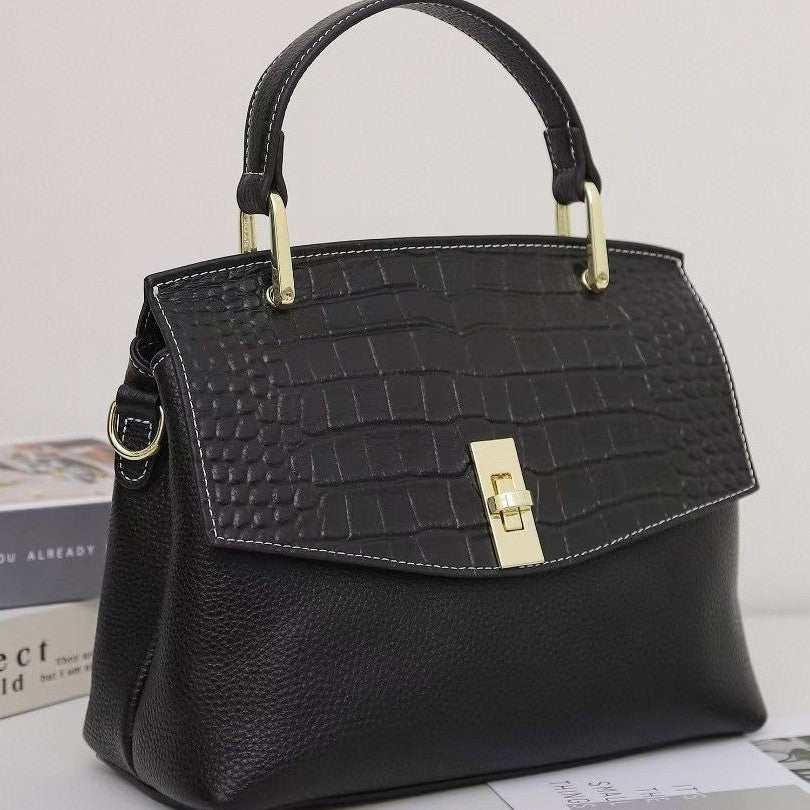 Genuine leather crocodile pattern handbag women's 2023 new elegant middle-aged ladieswear women's bag fashion women's bag handbag