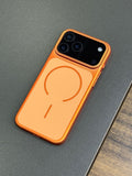 Suitable for iphone17 excimer frosted magnetic phone case apple 16 skin-like simple large window pc mobile phone case