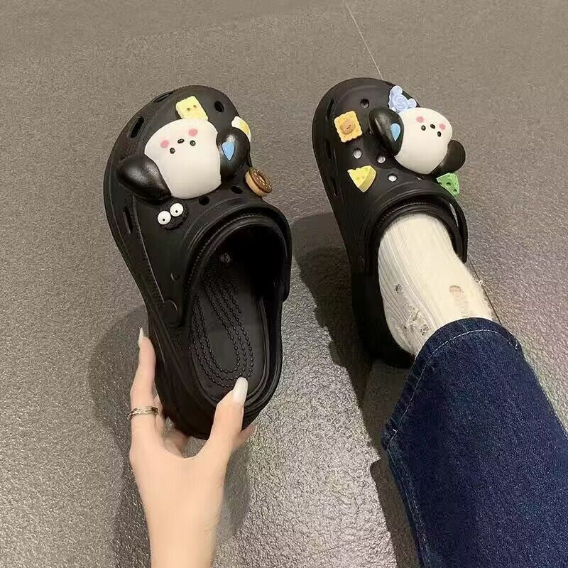 Women's clogs - trendy, cute, and versatile summer footwear: anti-slip, chunky platform, closed-toe design - perfect for beach, work, or everyday wear
