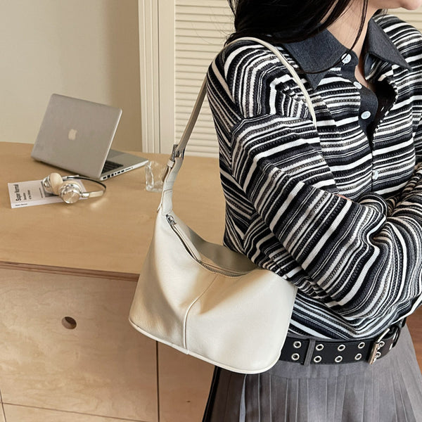 Stylish large-capacity dumpling bag women's new simple and versatile commuter underarm shoulder bag high-end messenger bag