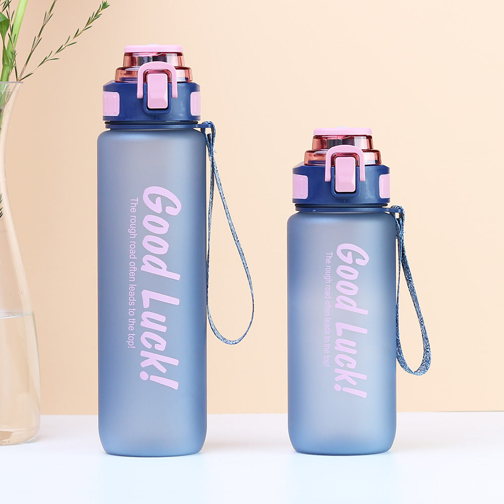 Factory customized cross-border plastic water bottle: stylish, portable, high-capacity, durable, and leak-proof for outdoor sports