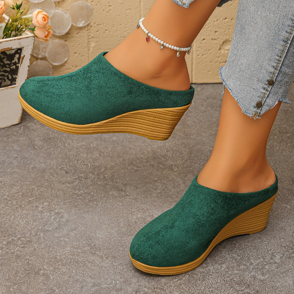 summer new arrival: plus size women's casual comfort slip-on wedge sandals - wholesale