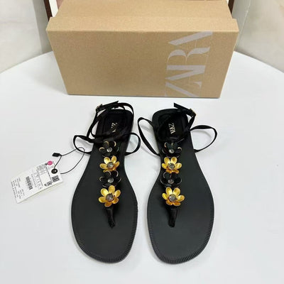 Summernew arrival cross-border internet celebrity colored diamond women's fashionthick sole flip-flop sandals women's beach outwearin stock
