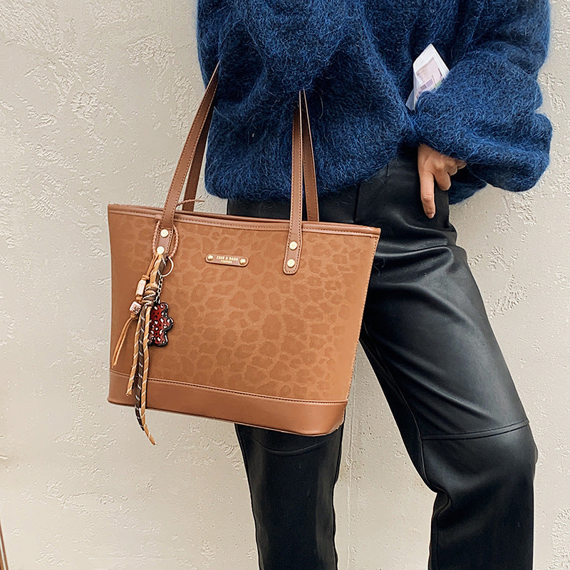 popular leopard print large-capacity shoulder bag for women fall and winternew arrival high-looking vegetable basket easiest for match tote bag