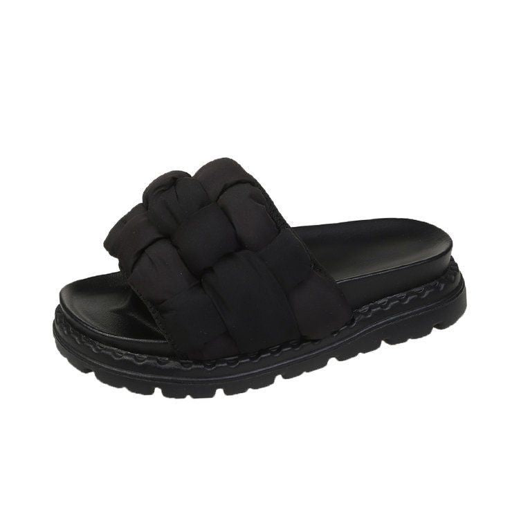 High-end and stylish summer slippers, 's hottest new arrival! featuring a chic, chanel-inspired "bread" design with a chunky platform sole. perfect platform sandals for women this summer