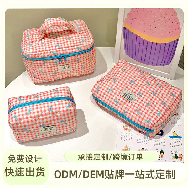 Customized manufacturer bow cosmetic bag large capacity quilted storage bag portable handbag wash bag high value