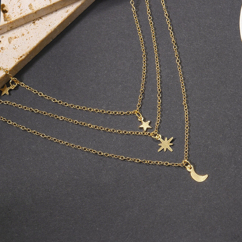 Stackable necklace heart pendant clavicle chain personalized star moon necklace multi-layer design everyday casual necklace for women
