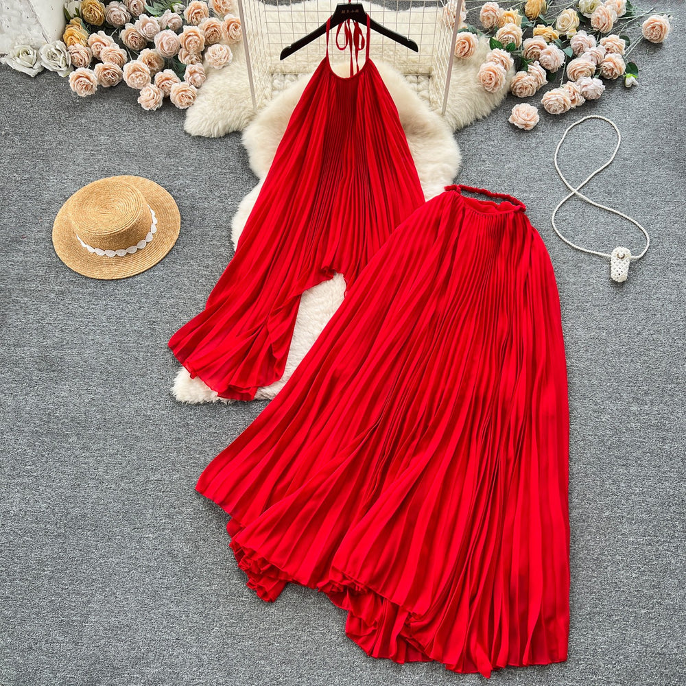 Beach vacation style set for women,  new arrival: halter chiffon top with heavily pleated skirt, premium two-piece outfit