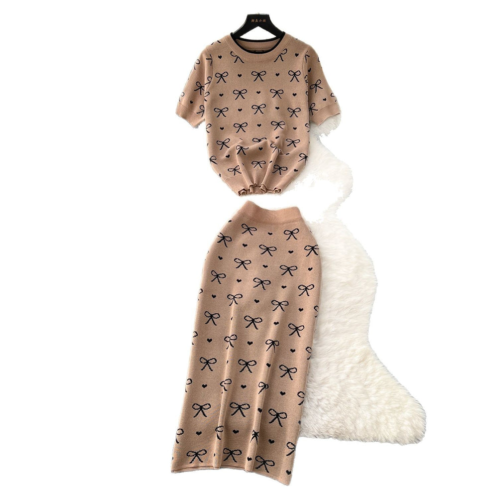 Knitted set for women, summer : premium round neck short sleeve top with bow print & high-waisted bodycon midi skirt