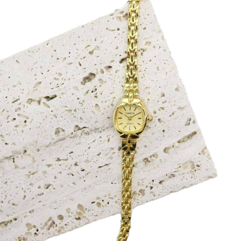 Cast niche high-end bracelet watch easiest for match small sugar cube alloy watch women's waterproof quartz watch wholesale