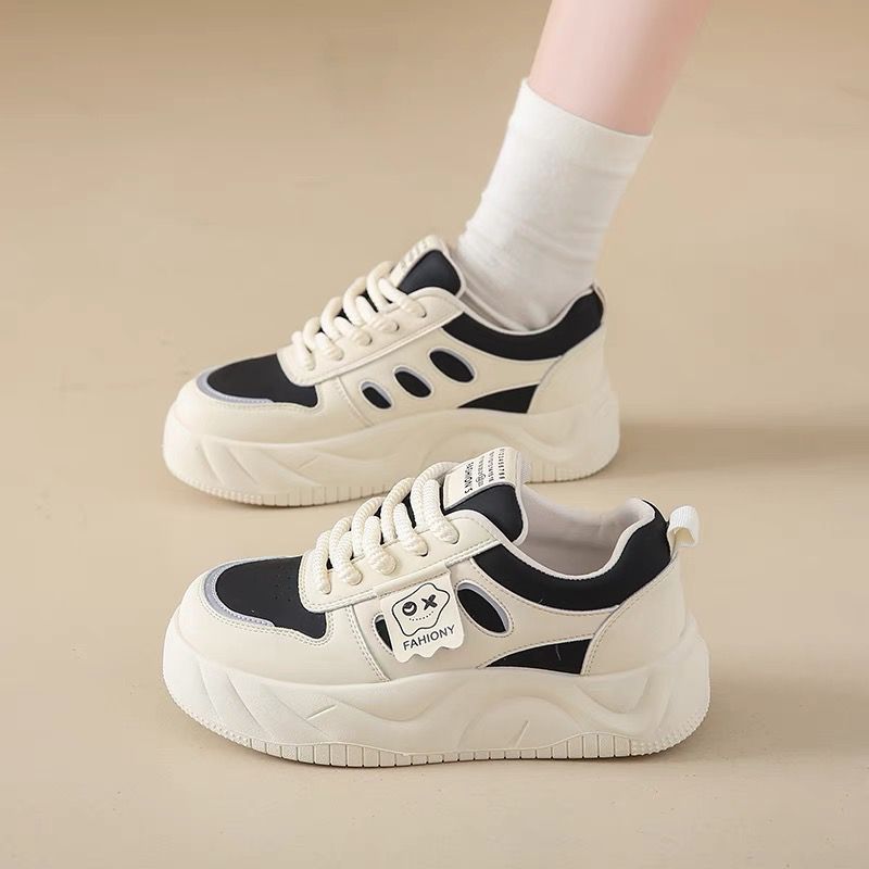 Thick sole bread shoes for women 2026 spring & fall new arrival soft ultra-light tie back sneakers for women easiest for match best selling round toe sneakers