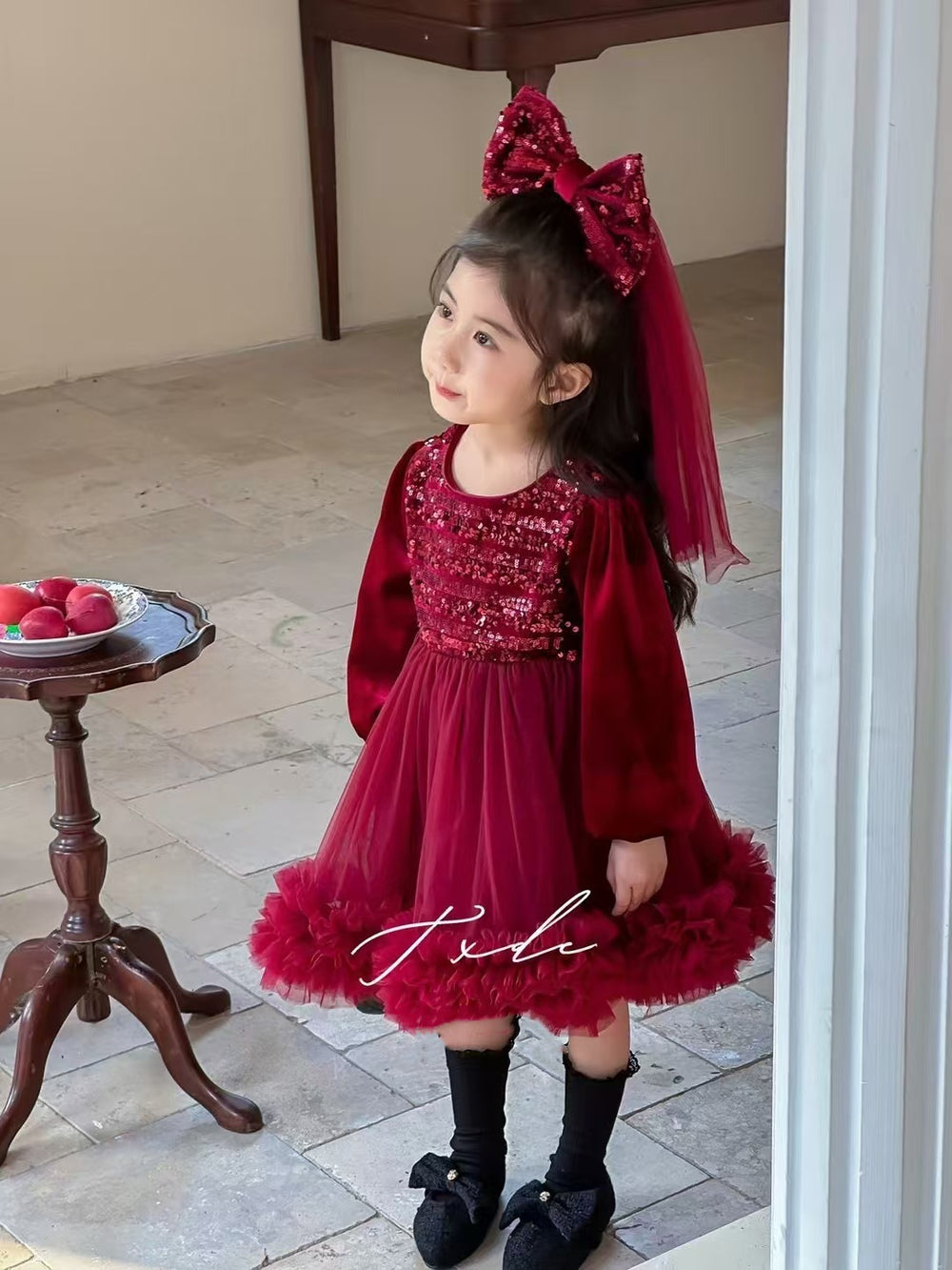 【ready to ship】girls' winter dress  - stylish tulle skirt with sequins, fleece-lined new year's outfit, trendy style