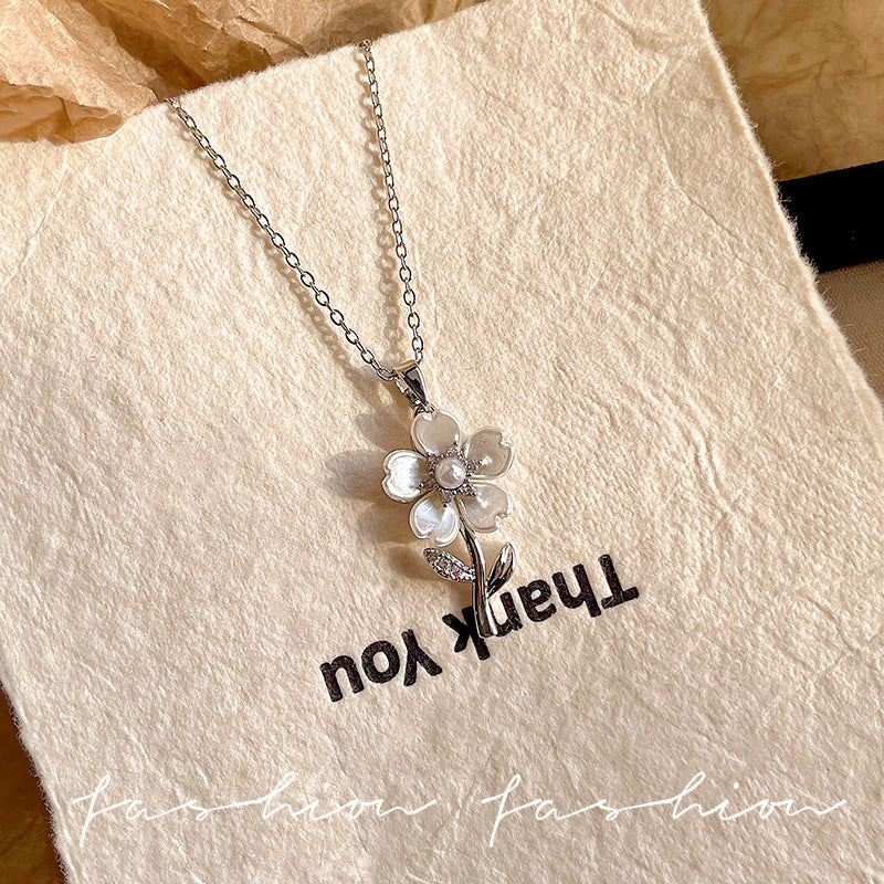 Fashion tulip flower accessories necklace sweet style small fresh flower pendant eleganteasiest for match clavicle chain necklace