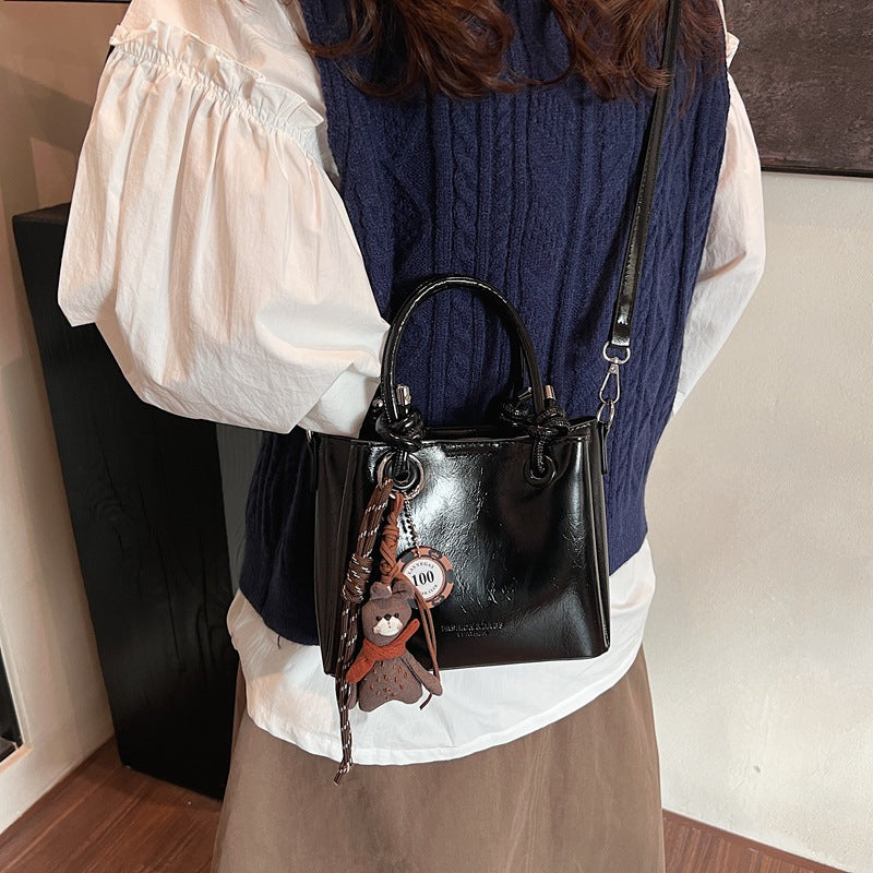 Retro portable vegetable basket bag women's autumn and winter 2025 new trendy fashion Korean small tote bag versatile messenger bag