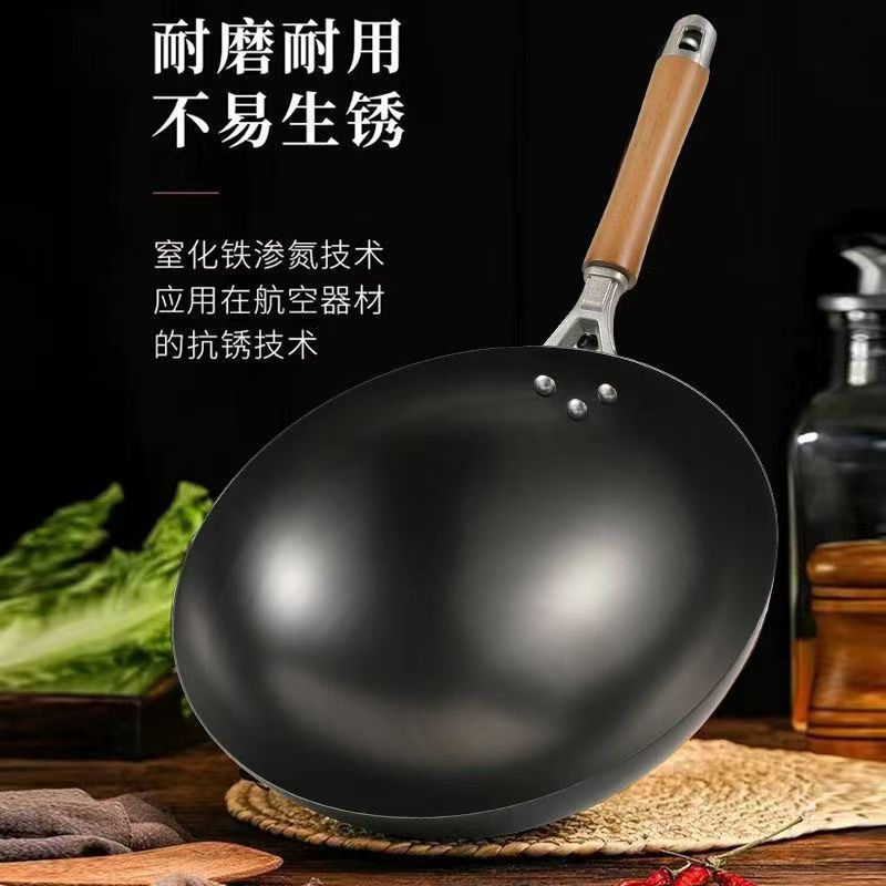 Authentic zhangqiu hand-hammered iron wok - non-stick, no coating, suitable for home cooking, flat bottom, compatible with gas and induction cooktops