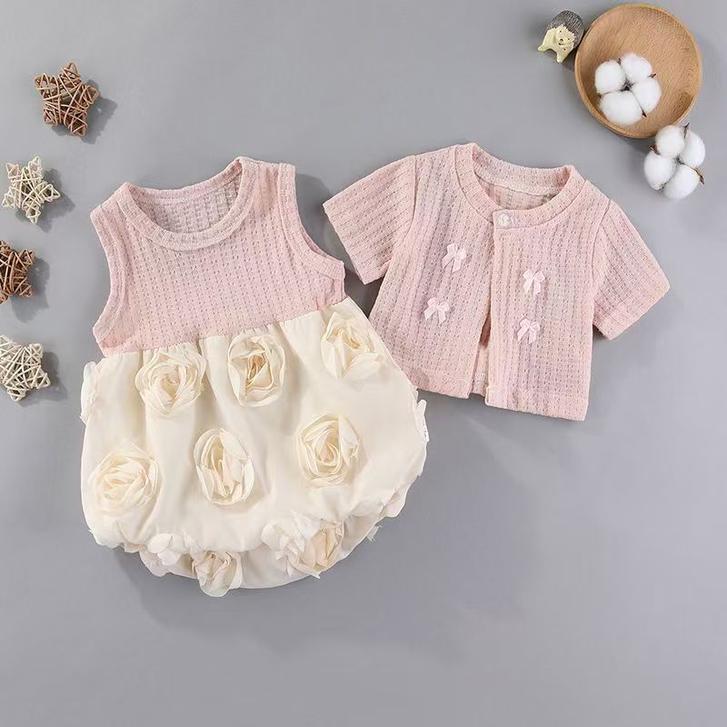 Spring & fall clothing heart bag butt two-piece setgirl baby cute triangle romper khaki baby 100-day vest skirt