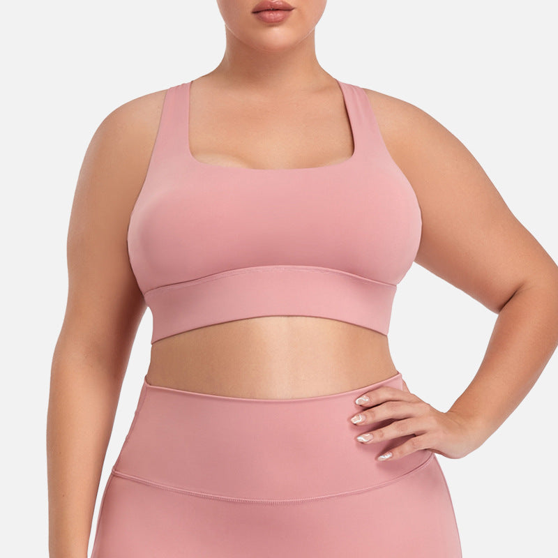 European and american plus size women's sports bra - high impact, shockproof, padded, yoga bra with racerback straps