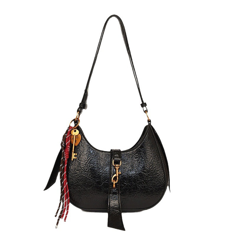 Retro soft leather crescent bag women's 2025 new women's bag texture commuter bag foreign style shoulder messenger bag  bag