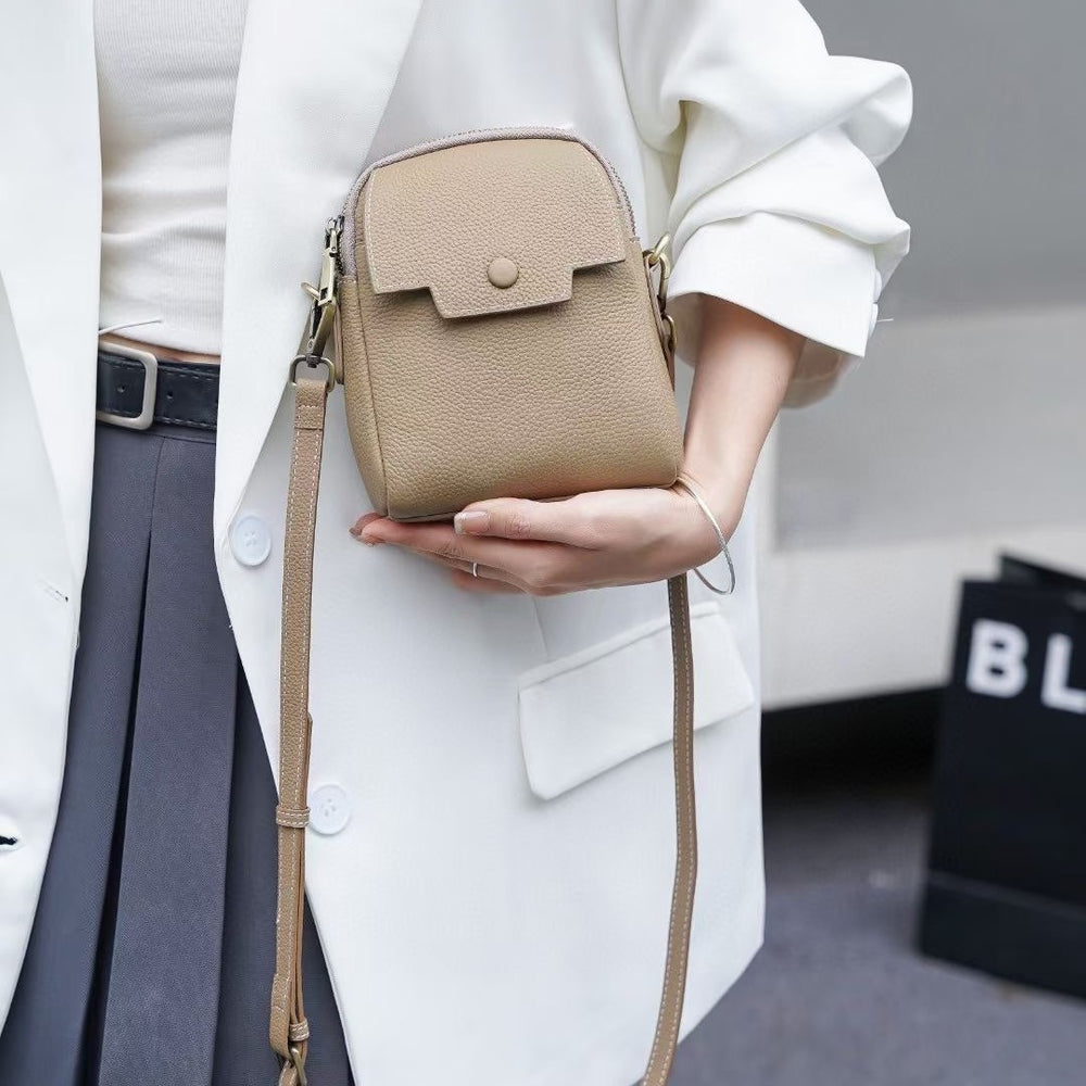 Top-grain leather 2024 new genuine leather mobile phone bag women's fashionclassy sense easiest for match trendy one-shoulder cross-body cowhide small bag
