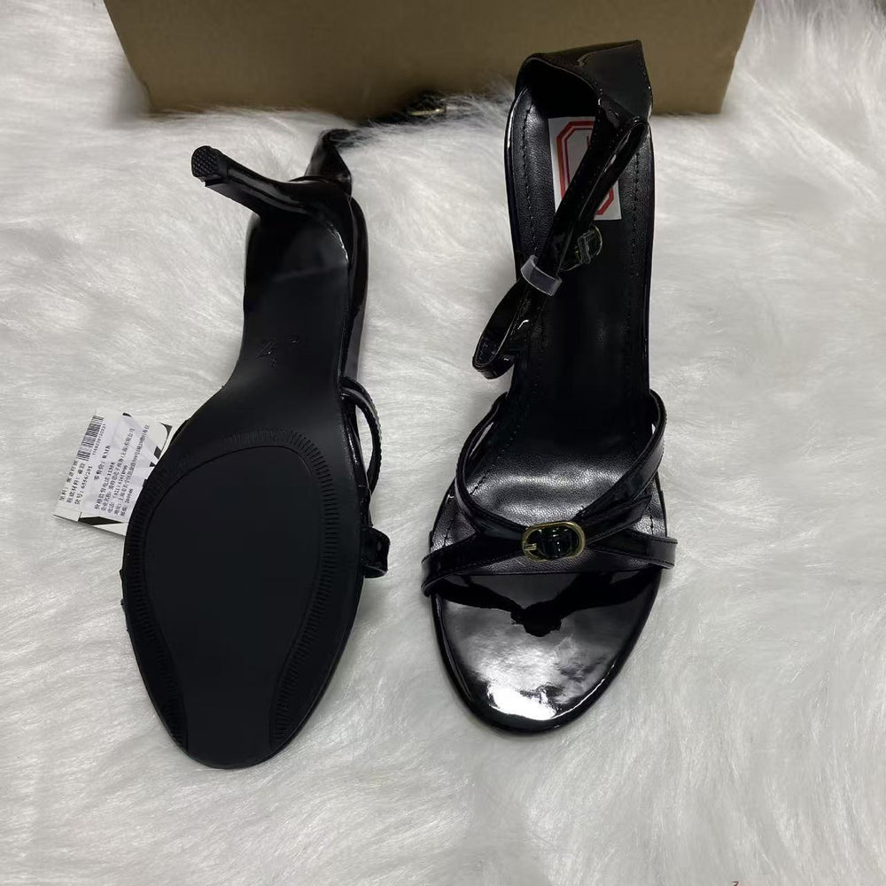 French chic thin strap lambskin patent leather 2025 summer flat round toe open toe genuine leather versatile buckle sandals for women