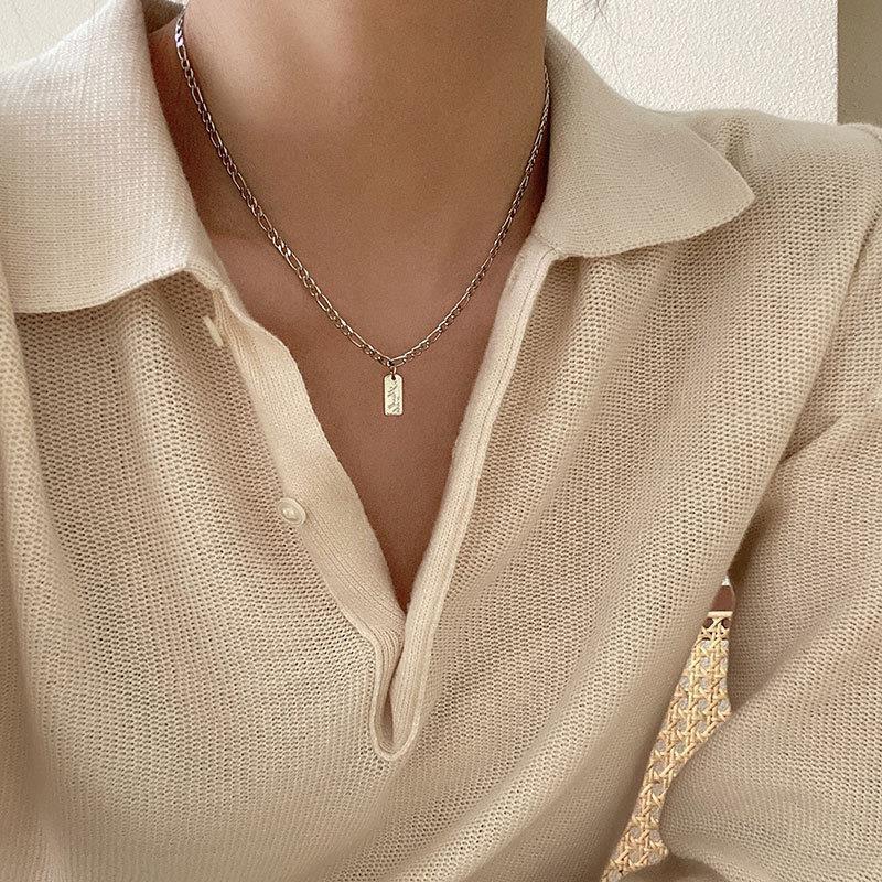 K-styleelegantletter luck necklace for women retrofashionelegance clavicle chain cross-border jewelry trend