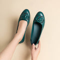 Autumn shoes in stock, low-top pure color round toe daily loafers, live broadcast, mother's shoes, cross-border foreign trade soft leather shoes