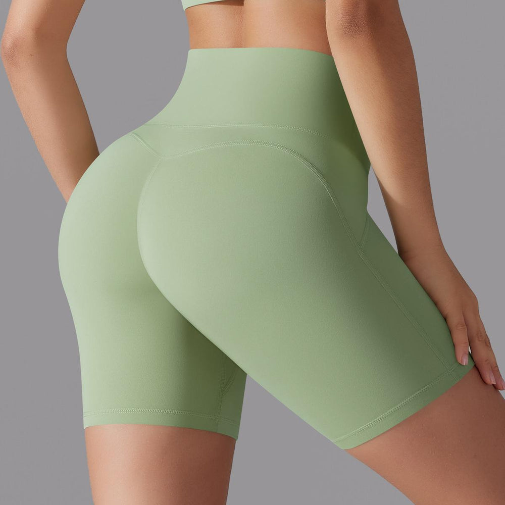 New arrival nude tight sports shorts, no need to wear underwear, high waist, hip lifting yoga shorts, running fitness three-quarter shorts