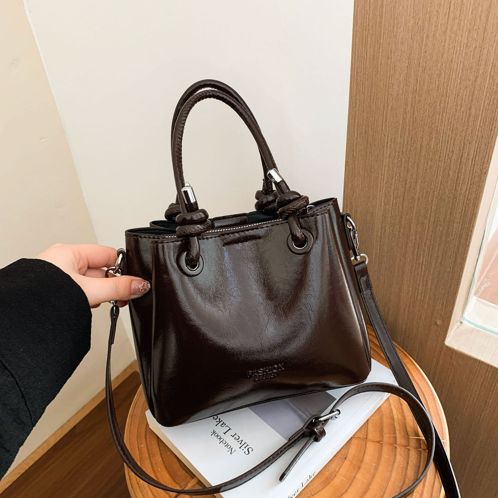 High-quality chic women's bag 2025 new arrival - trendy versatile shoulder & crossbody bag, fashionable leather tote bucket bag