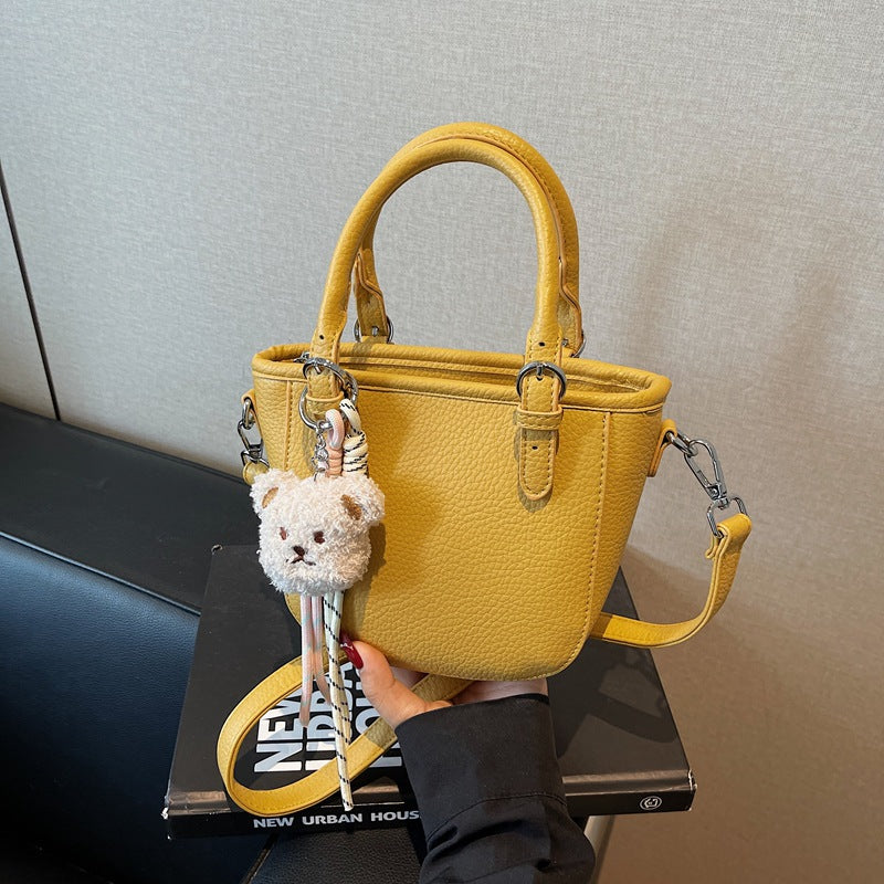 Foreign order advanced sense simple portable small bag women's 2025 new foreign style shoulder bucket bag commuter messenger bag