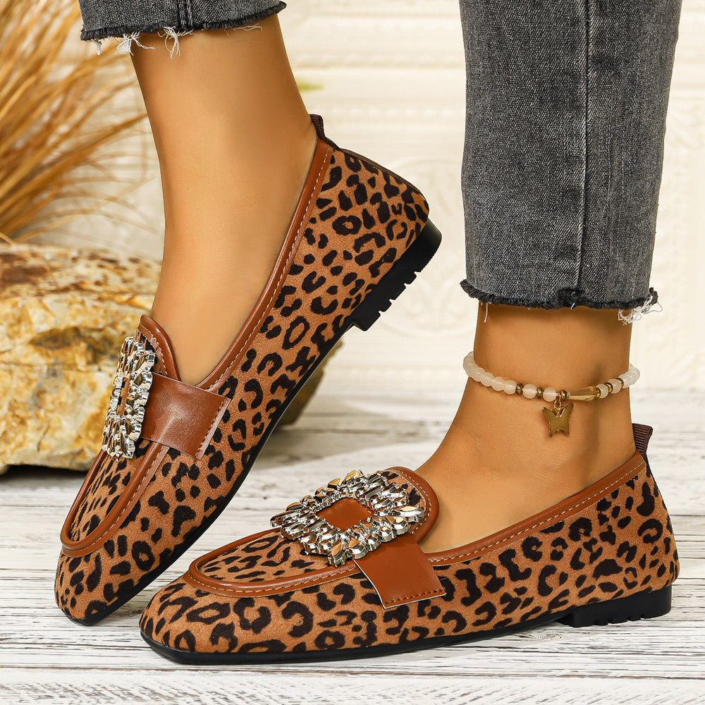 autumn new arrivals: women's plus-size flat shoes for cross-border e-commerce. available in 0.5cm increments. bulk orders welcome. dropshipping available for  and
