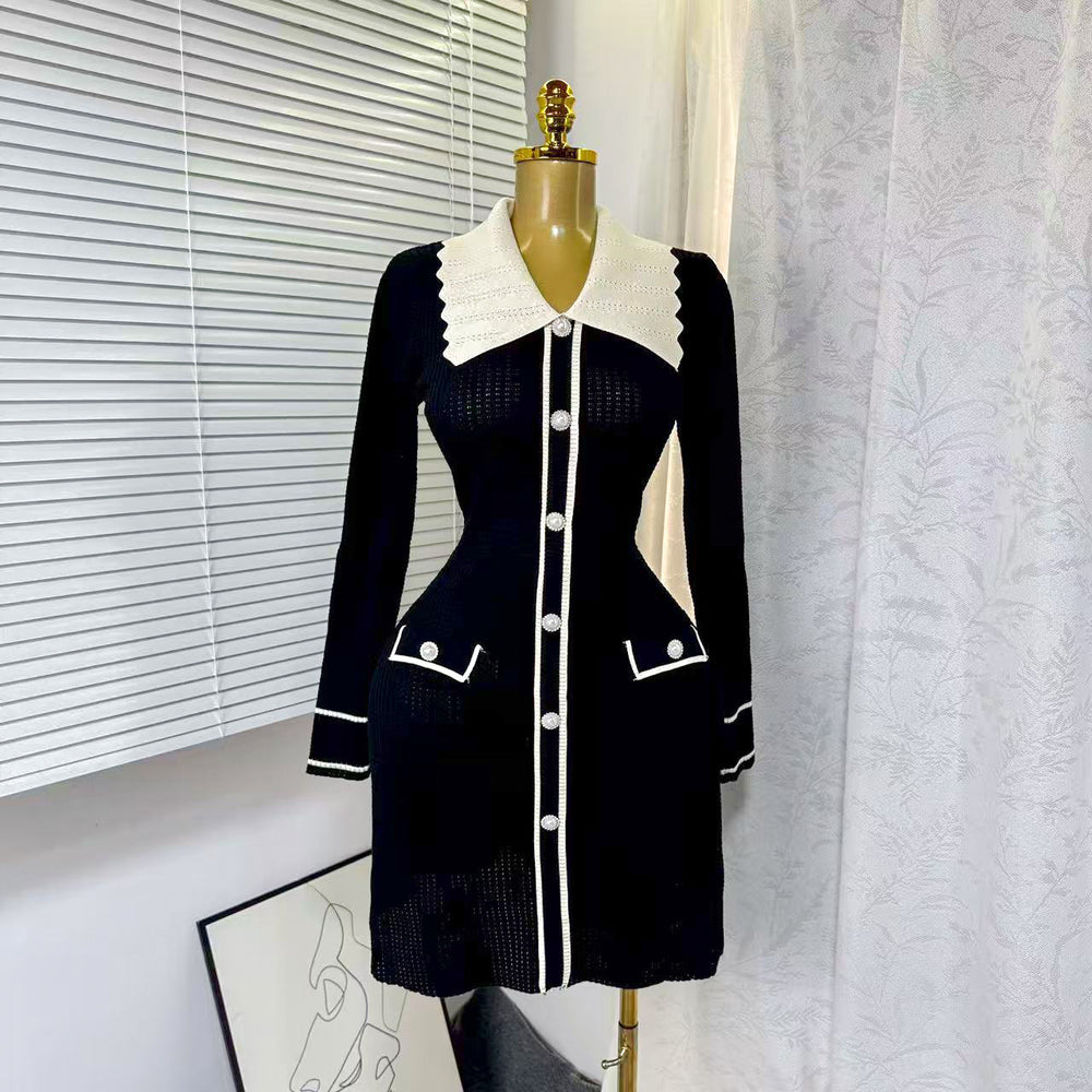 Autumn/winter chic: elegant color block knit dress with pearl button detail - slim fit, figure-flattering knit mini dress