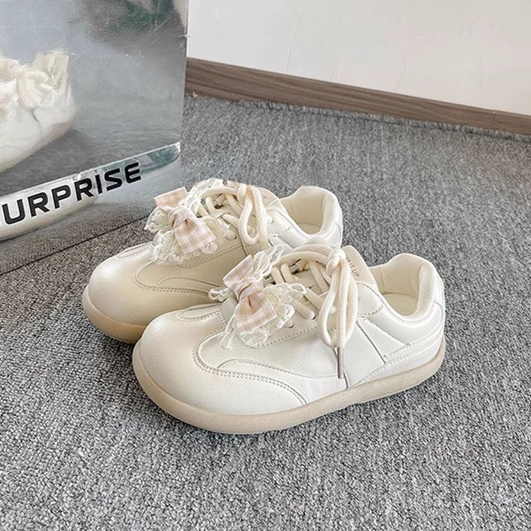 Cute bear sneakers women's 2026 new autumn easiest for match puff casualwhite shoes retrothick sole german training shoes