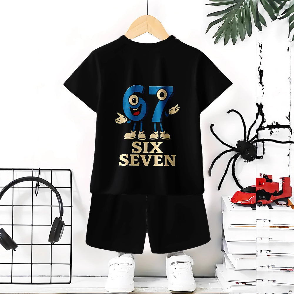 "stylish digital 67 print," perfect for summer wear, boys' outdoor sports t-shirt set